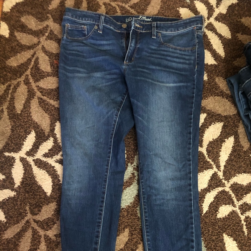 Universal Thread Jeans! - image 3